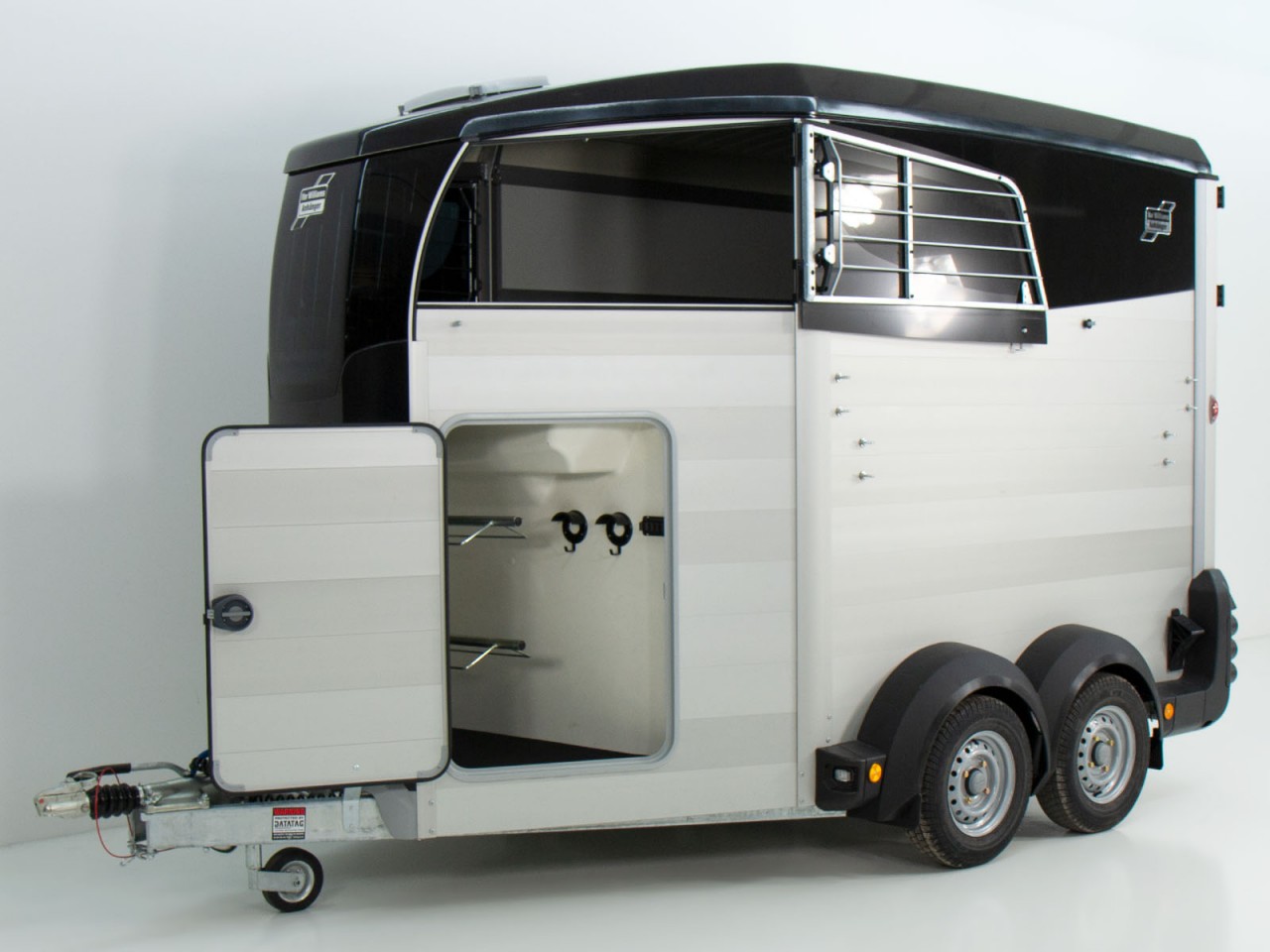 Ifor Williams Pferdeanhänger HBX 506-Sattelkammer-neues Modell-schwarz-Neu – Bild 4