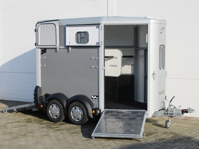Ifor Williams Pferdeanhänger HB506-Frontausstieg-Neu – Bild 6
